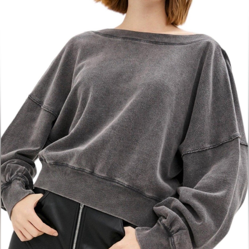 NWOT Free people sweatshirt in a washed black